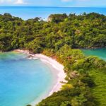 ¿Qué 5 pueblos navideños de América transforman diciembre en pura magia? »